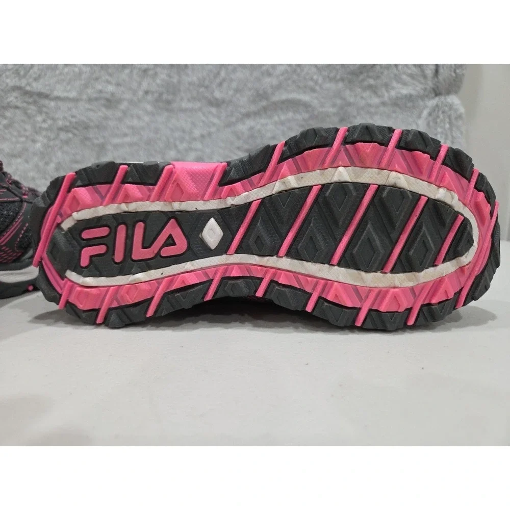 Fila All Terrain Girls Athletic Sneakers Sz 4.5 /5SH40072-079 Charcoal Gray Pink